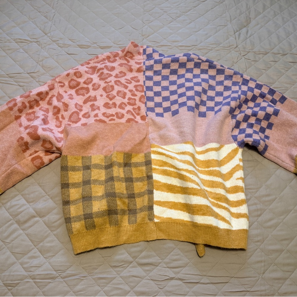 Stylish Multicolor Patterned Women's Cardigan - image 2